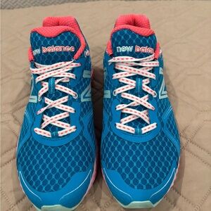 New Balance Women's Blue and Pink Running Shoes